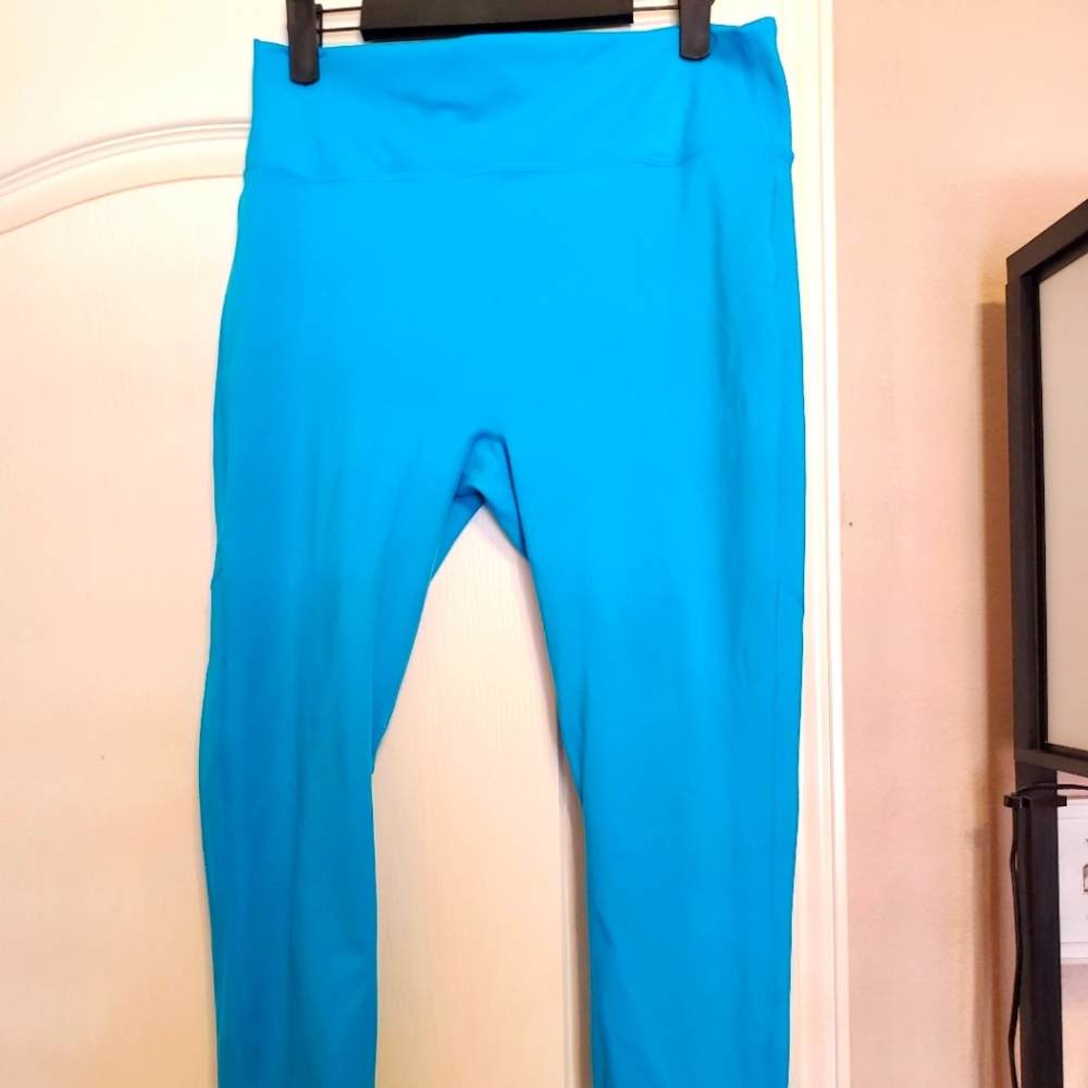 Fabletics Trinity Leggings